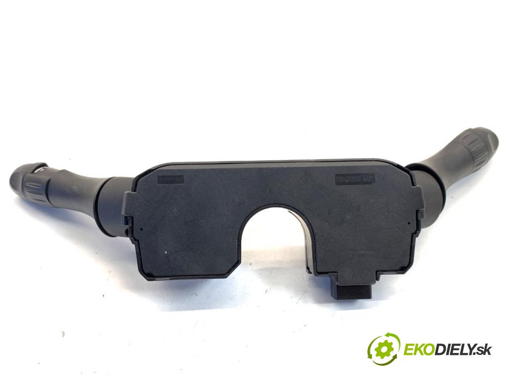 INFINITI Q50 sedan 2014 268 kW 50 Hybrid AWD 3498 Prepínač kombinovaný  (Prepínacie páčky pod volantom)