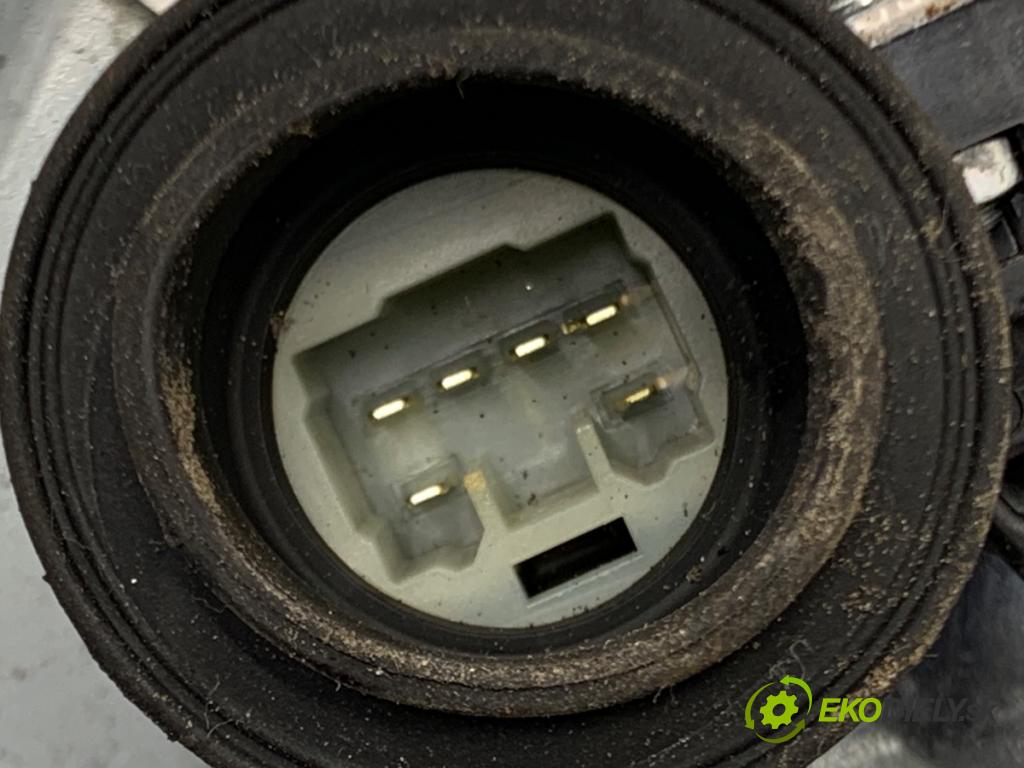 INFINITI Q50 sedan 2014 268 kW 50 Hybrid AWD 3498 mechanismus okna pravý přední část 807304GA1A