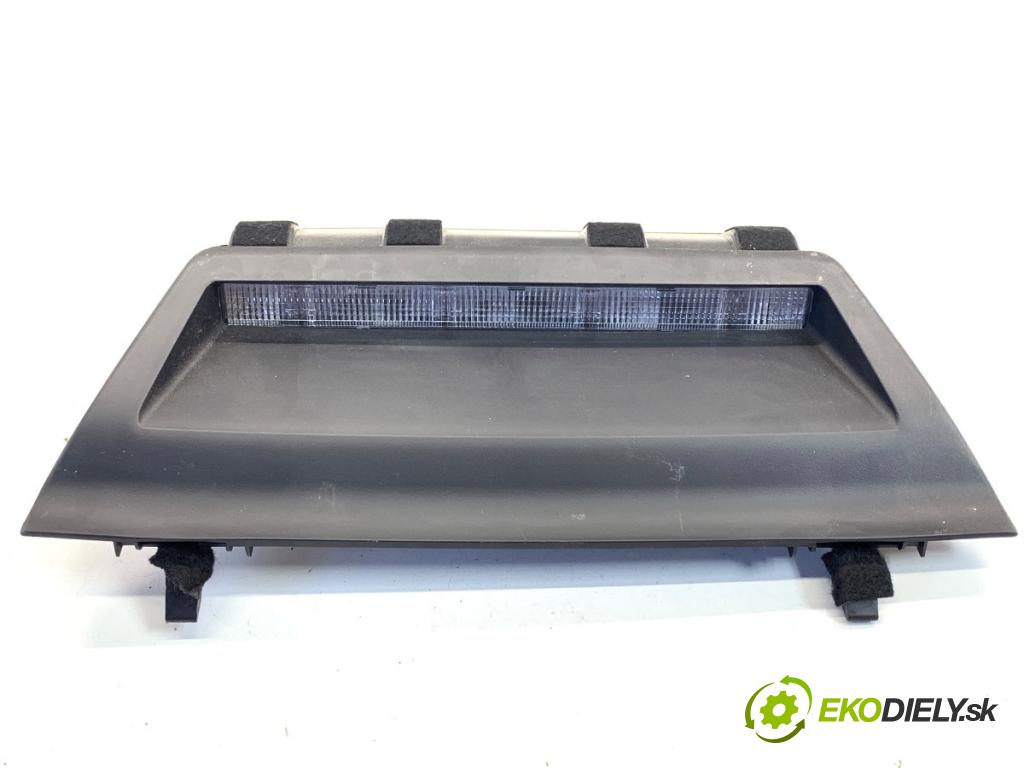 INFINITI Q50 sedan 2014 268 kW 50 Hybrid AWD 3498 Svetlo brzdových svetiel 26598-4GA0A