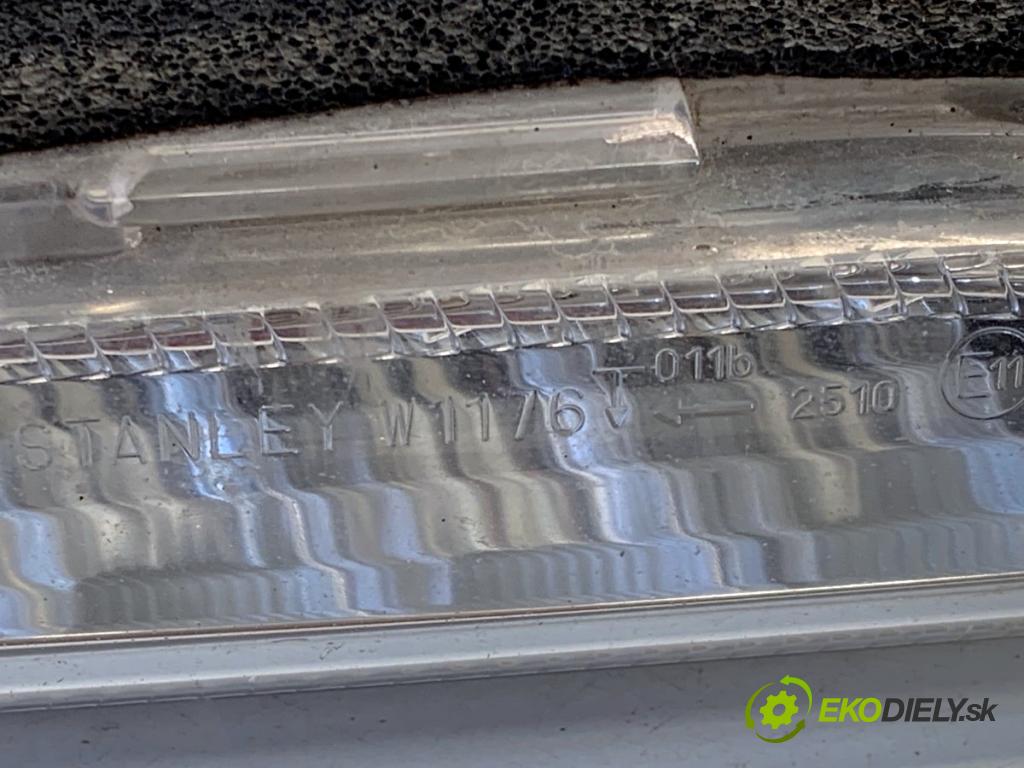 INFINITI Q50 sedan 2014 268 kW 50 Hybrid AWD 3498 Svetlo DRL: pravy predný