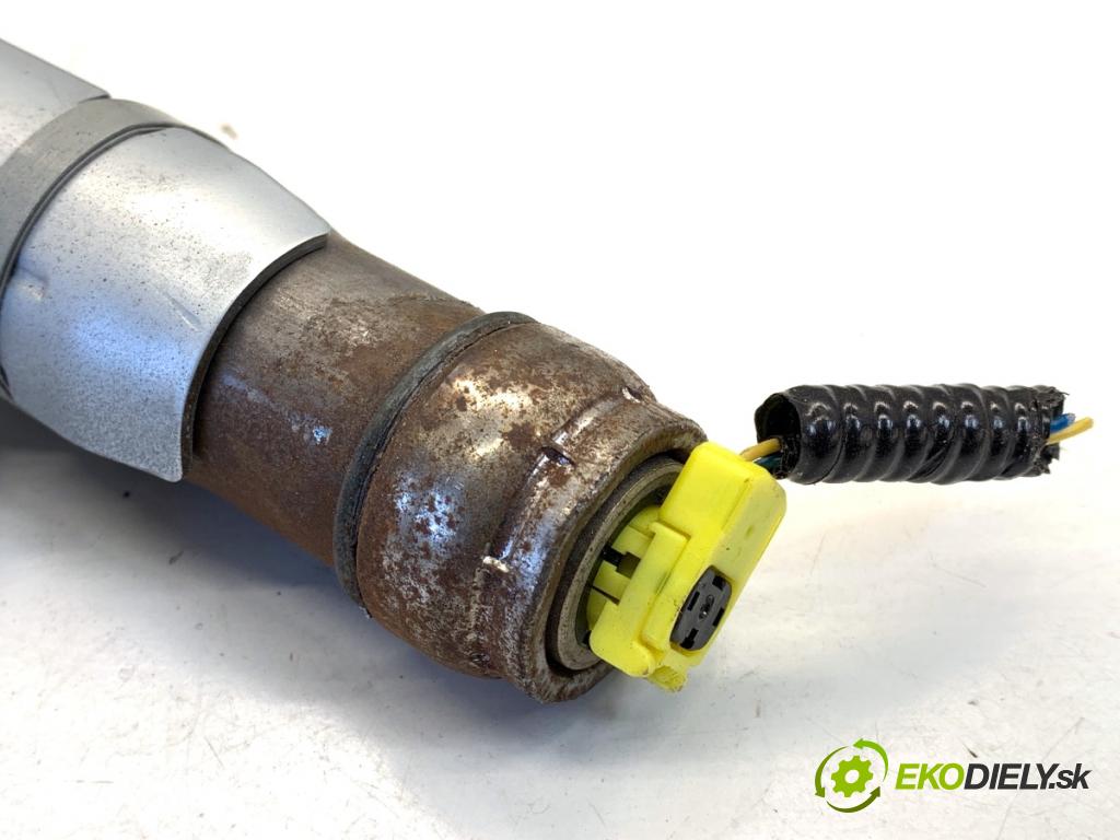 INFINITI Q50 sedan 2014 268 kW 50 Hybrid AWD 3498 stropní levý 624163901E