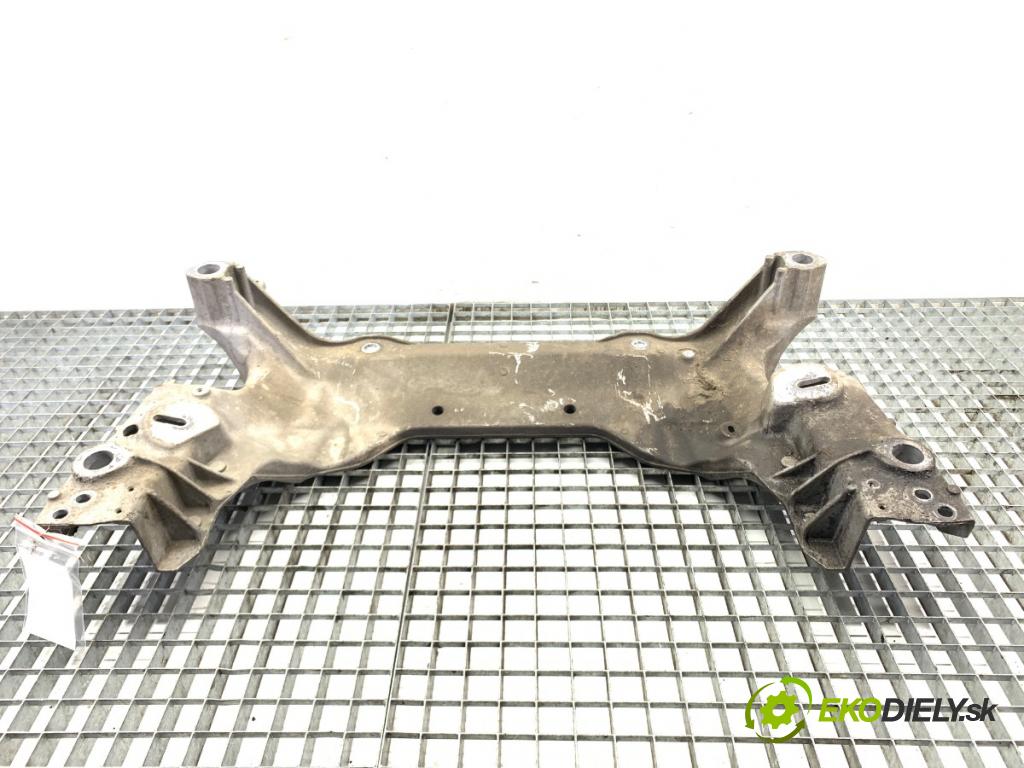 INFINITI Q50 sedan 2014 268 kW 50 Hybrid AWD 3498 výztuha pod motor  (Přední výztuha)