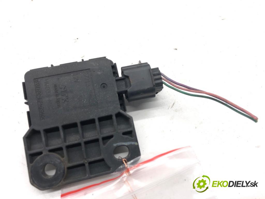 INFINITI Q50 sedan 2014 268 kW 50 Hybrid AWD 3498 Snímač kvality vzduchu 27718-1MA0B