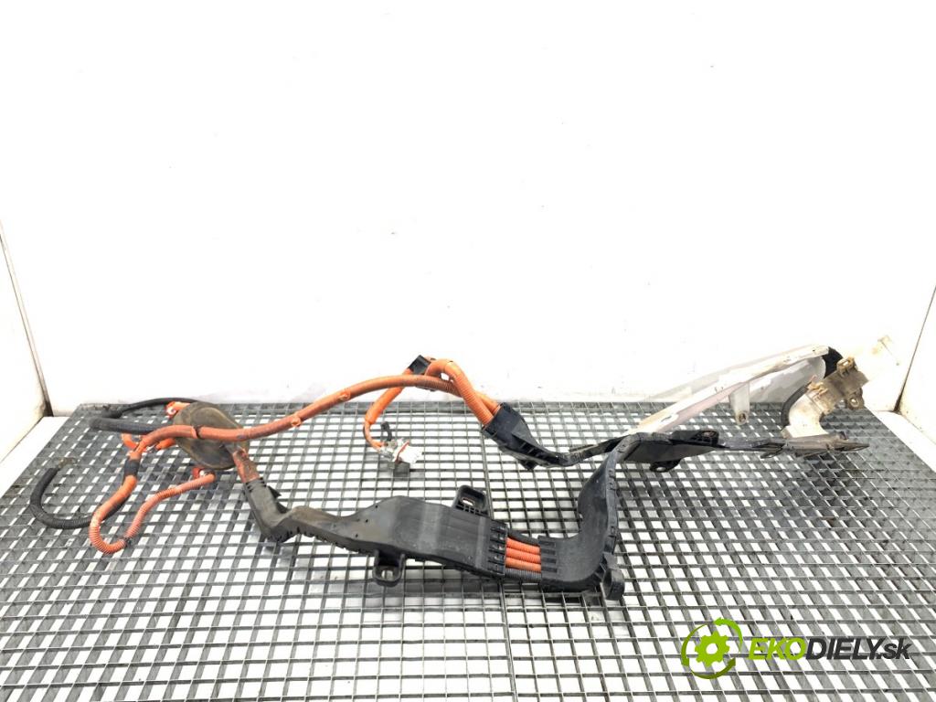 INFINITI Q50 sedan 2014 268 kW 50 Hybrid AWD 3498 Rúrka vysokého NAPÄTIA: 