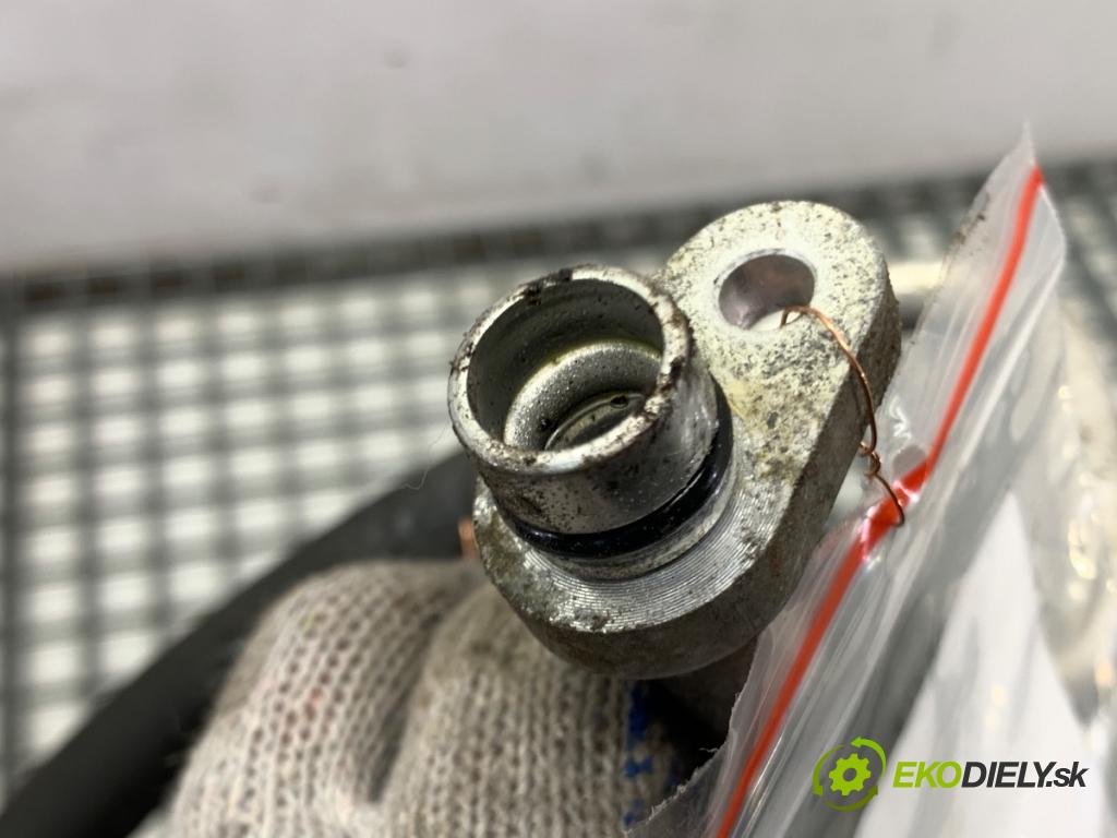 INFINITI Q50 sedan 2014 268 kW 50 Hybrid AWD 3498 rúrka klimatizácie  (Rúrka klimatizácie)