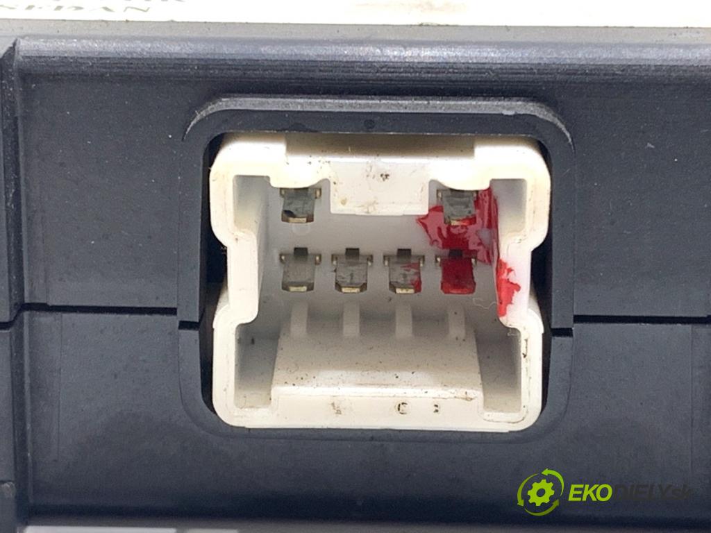 INFINITI Q50 sedan 2014 268 kW 50 Hybrid AWD 3498 modul NAPĚTÍ: 47880-4GA0A