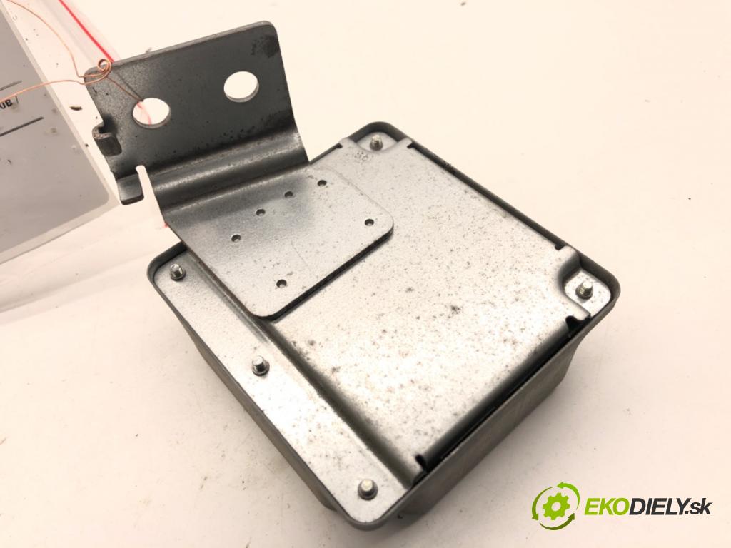 INFINITI Q50 sedan 2014 268 kW 50 Hybrid AWD 3498 modul řídící jednotka 41650-4GE0B (Řídící jednotka ostatní)