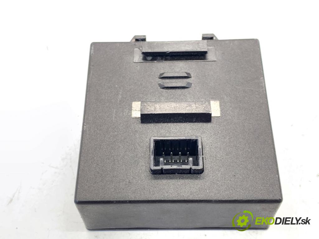 INFINITI Q50 sedan 2014 268 kW 50 Hybrid AWD 3498 modul KEYLESS 285954GA2A