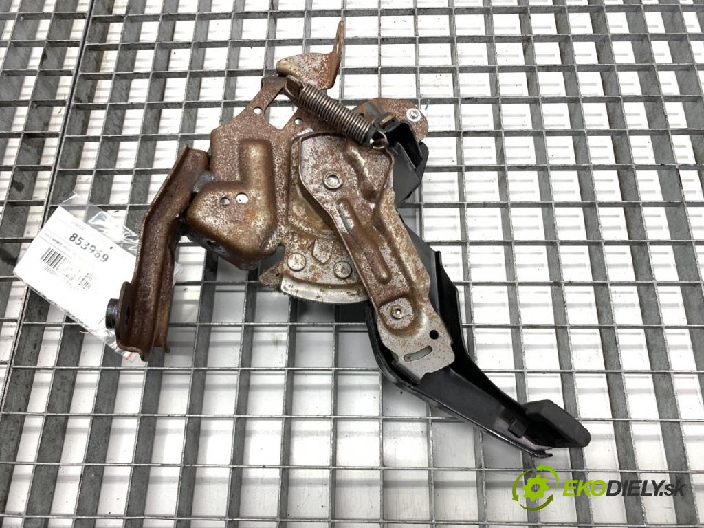 INFINITI Q50 sedan 2014 268 kW 50 Hybrid AWD 3498 Kulisa brzdy ručnej brzdy