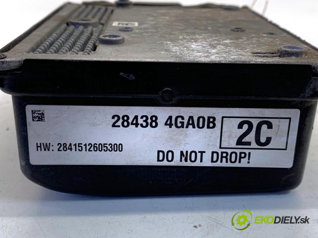 INFINITI Q50 sedan 2014 268 kW 50 Hybrid AWD 3498 RADAR: DISTRONIC 284384GA0B