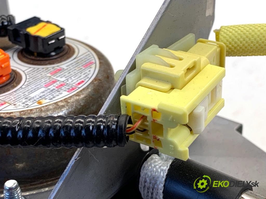 INFINITI Q50 sedan 2014 268 kW 50 Hybrid AWD 3498 AirBag spolujazdca  (Airbag)