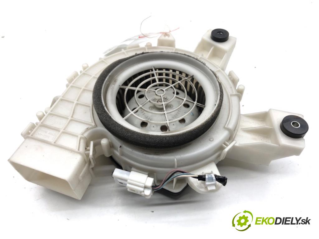 INFINITI Q50 sedan 2014 268 kW 50 Hybrid AWD 3498 ventilátor Ventilátor BATERIE: 295D04GA0A