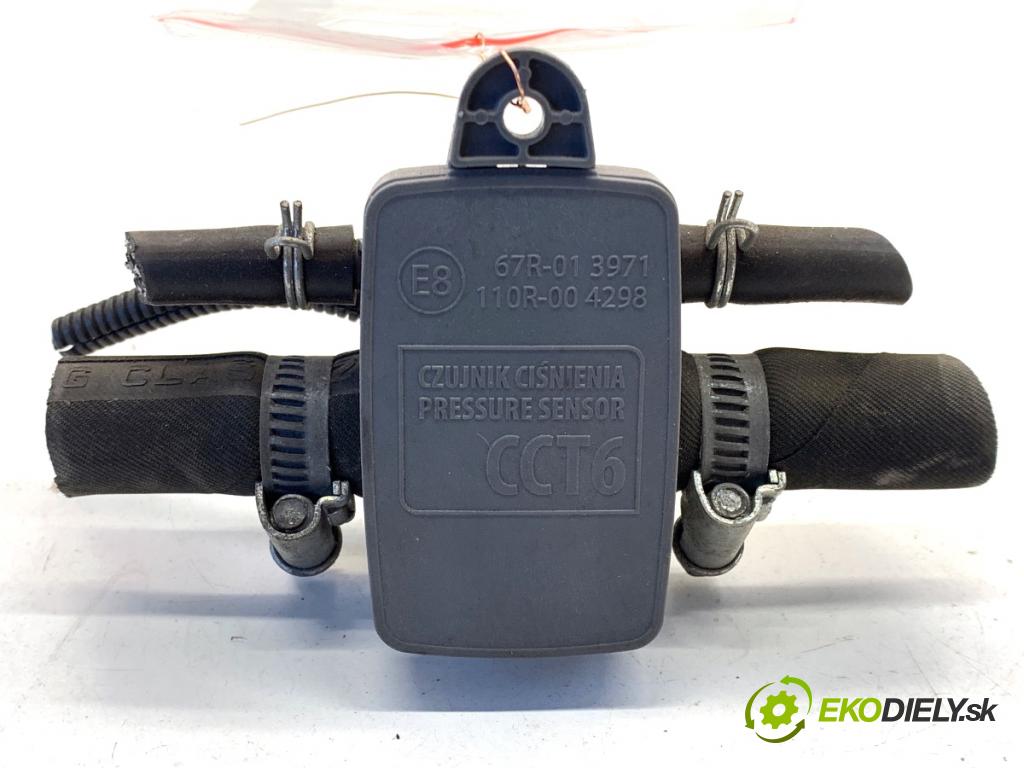 INFINITI Q50 sedan 2014 268 kW 50 Hybrid AWD 3498 Snímač tlaku LPG 67R-013971