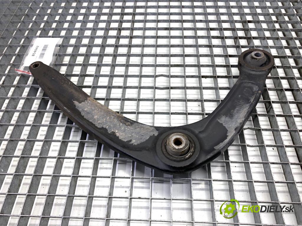 CITROEN DS5 liftback 2012 120 kW 2.0 HDi 165 1997 Rameno ľavy predný
