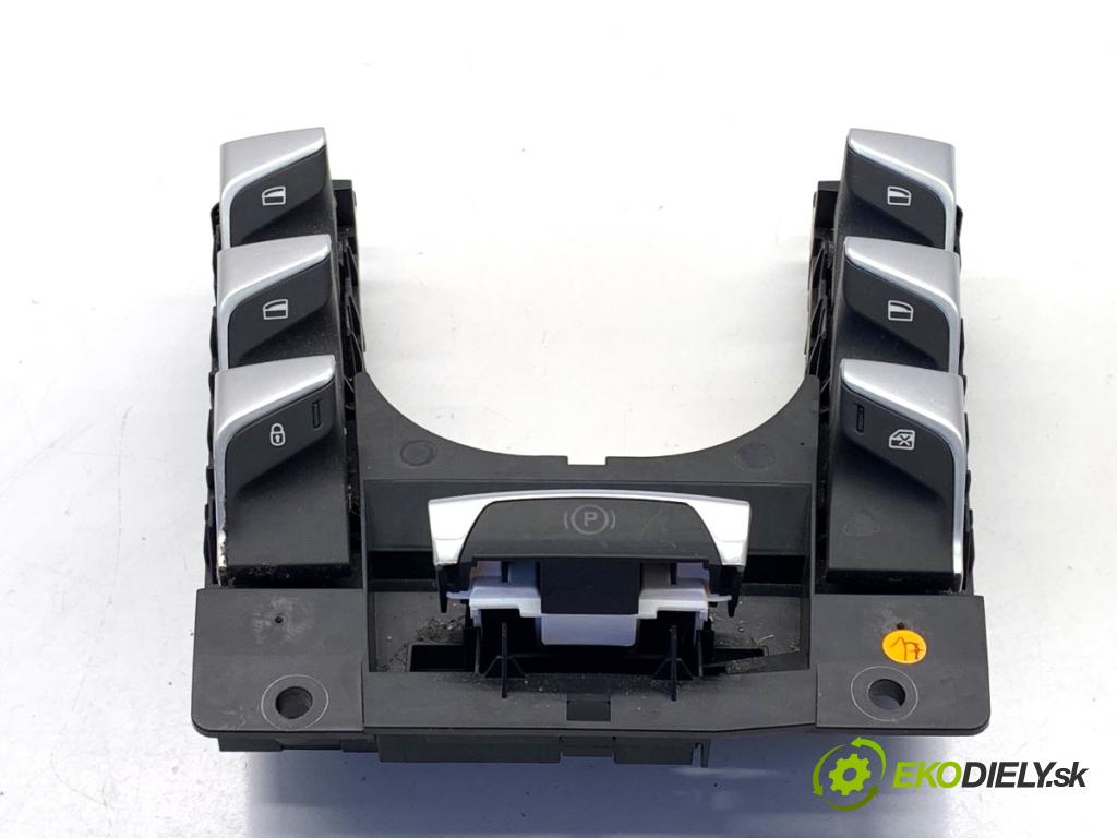 CITROEN DS5 liftback 2012 120 kW 2.0 HDi 165 1997 přepínač oken 96661742ZD (Páčky pod volantem)