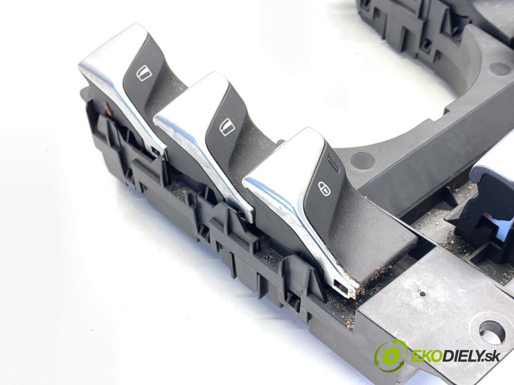 CITROEN DS5 liftback 2012 120 kW 2.0 HDi 165 1997 přepínač oken 96661742ZD (Páčky pod volantem)