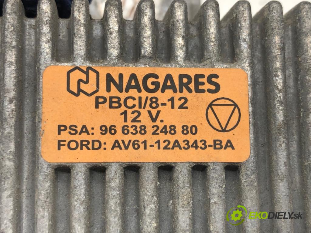 CITROEN DS5 liftback 2012 120 kW 2.0 HDi 165 1997 relé sviečok žhavenia 9663824880 (Relé)