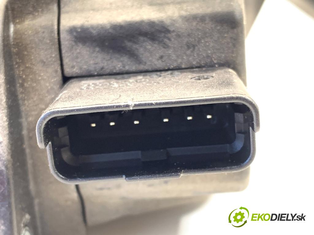 CITROEN DS5 liftback 2012 120 kW 2.0 HDi 165 1997 potenciometr plynového pedálu 9687772080 (Potenciometr plynového pedálu)