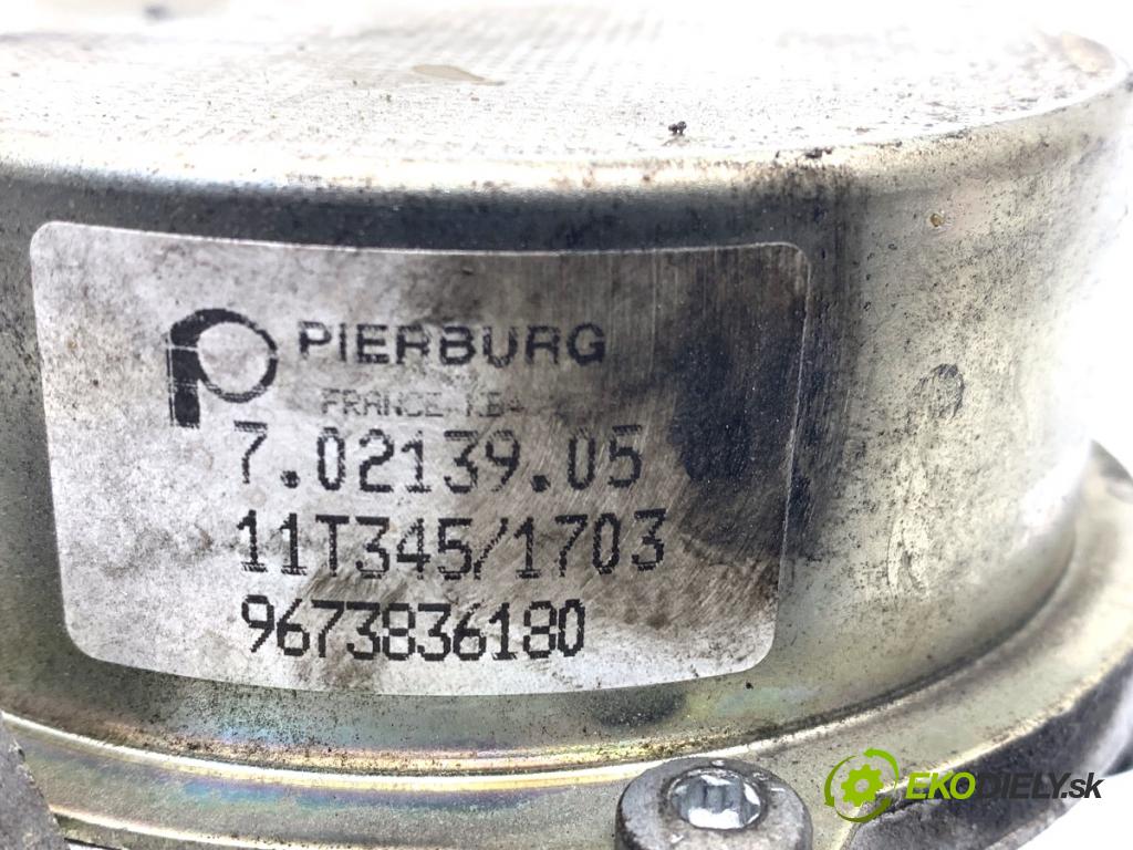 CITROEN DS5 liftback 2012 120 kW 2.0 HDi 165 1997 Pumpa vákuová 9673836180