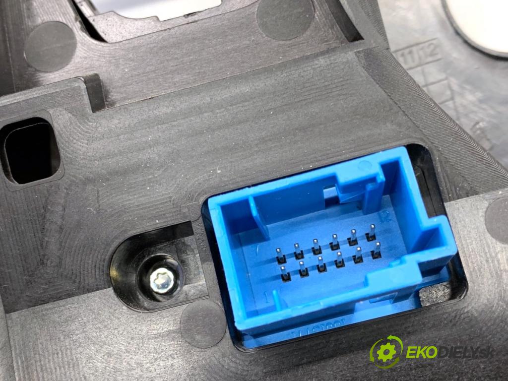 CITROEN DS5 liftback 2012 120 kW 2.0 HDi 165 1997 Panel ovládania kúrenia 98025353ZD (Prepínacie páčky pod volantom)