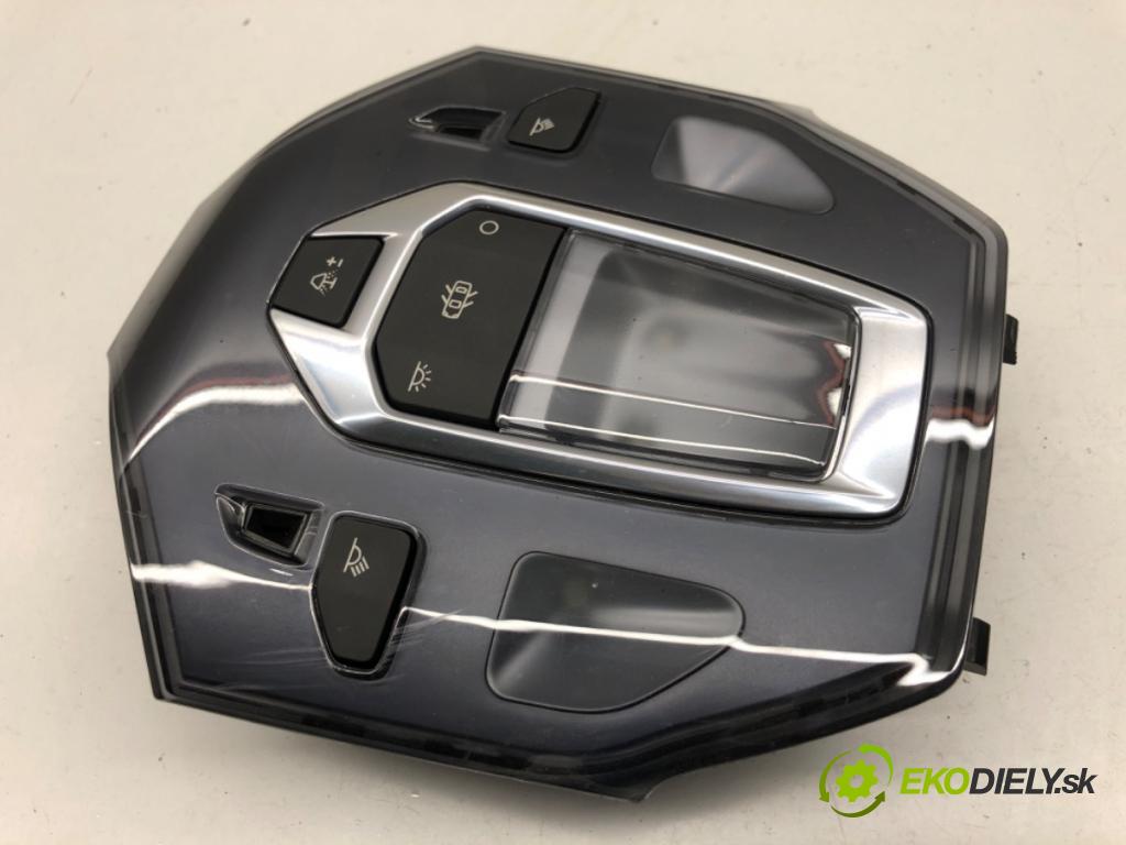 CITROEN DS5 liftback 2012 120 kW 2.0 HDi 165 1997 světlo stropní 96702429XT