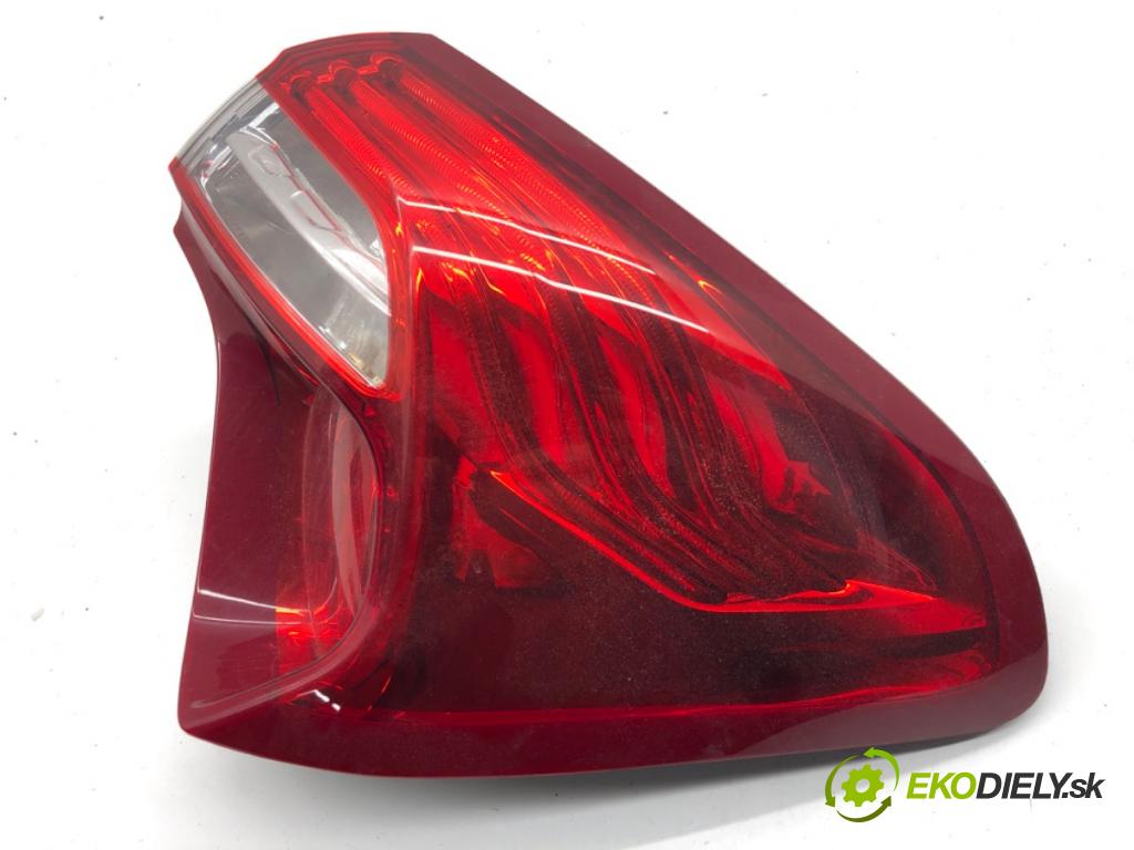 CITROEN DS5 liftback 2012 120 kW 2.0 HDi 165 1997 Svetlo pravy zad 9803167780