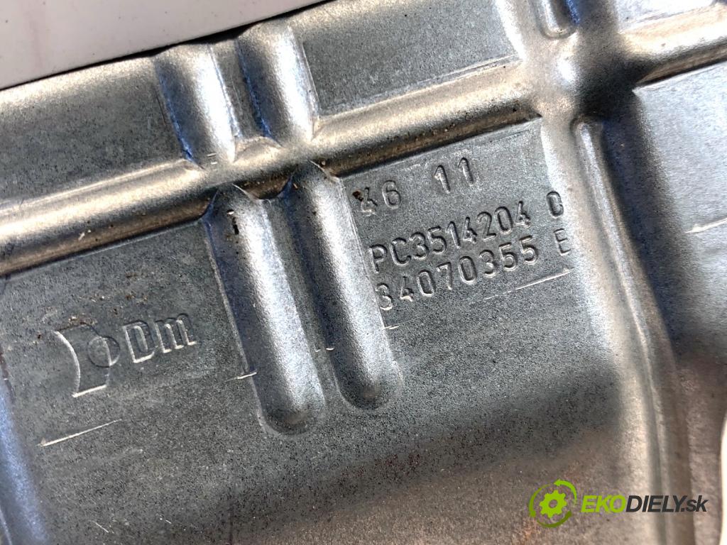 CITROEN DS5 liftback 2012 120 kW 2.0 HDi 165 1997 stropní pravý 9686367480