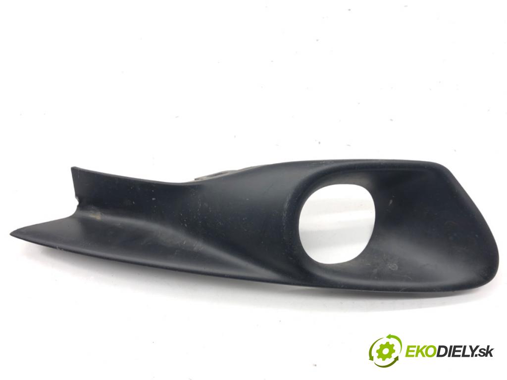 CITROEN DS5 liftback 2012 120 kW 2.0 HDi 165 1997 Mriežky nárazníka pravy predný 9673294877