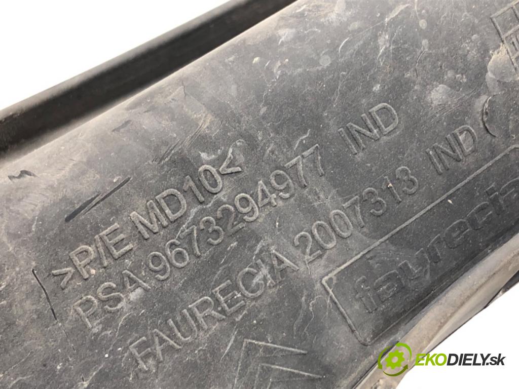 CITROEN DS5 liftback 2012 120 kW 2.0 HDi 165 1997 mří nárazníka levý přední část 9673294977