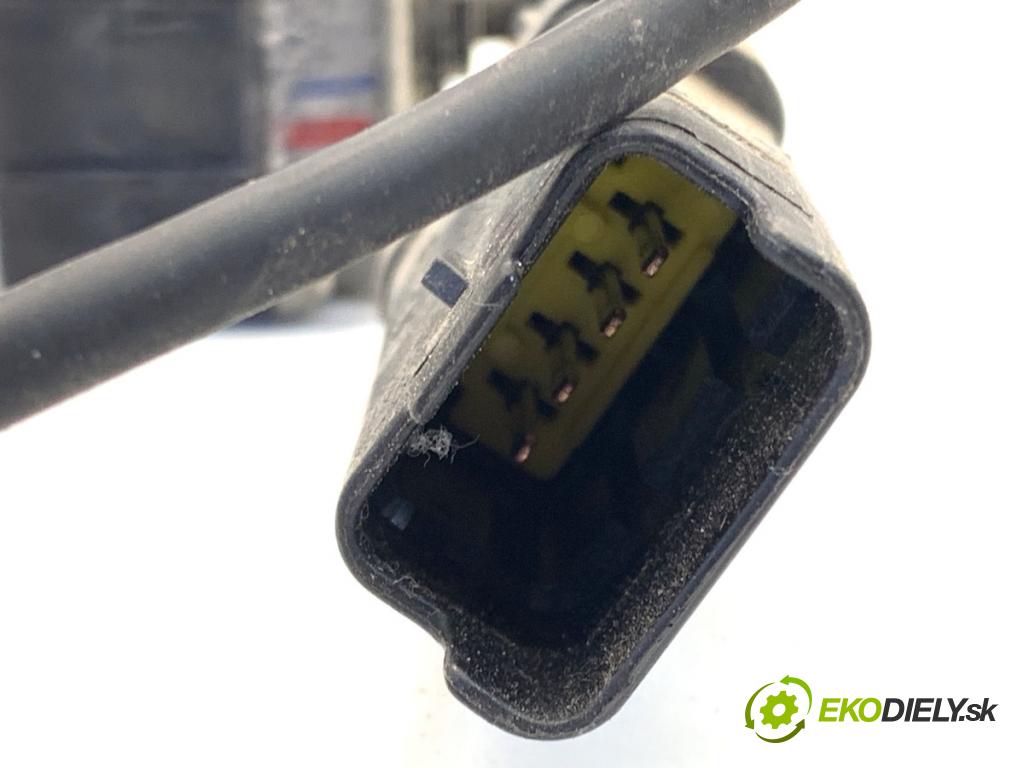 CITROEN DS5 liftback 2012 120 kW 2.0 HDi 165 1997 KAMERA ZPĚT: 9665480580