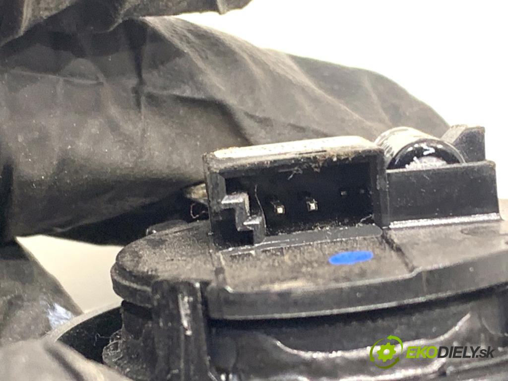 CITROEN DS5 liftback 2012 120 kW 2.0 HDi 165 1997 reproduktory 9665231880