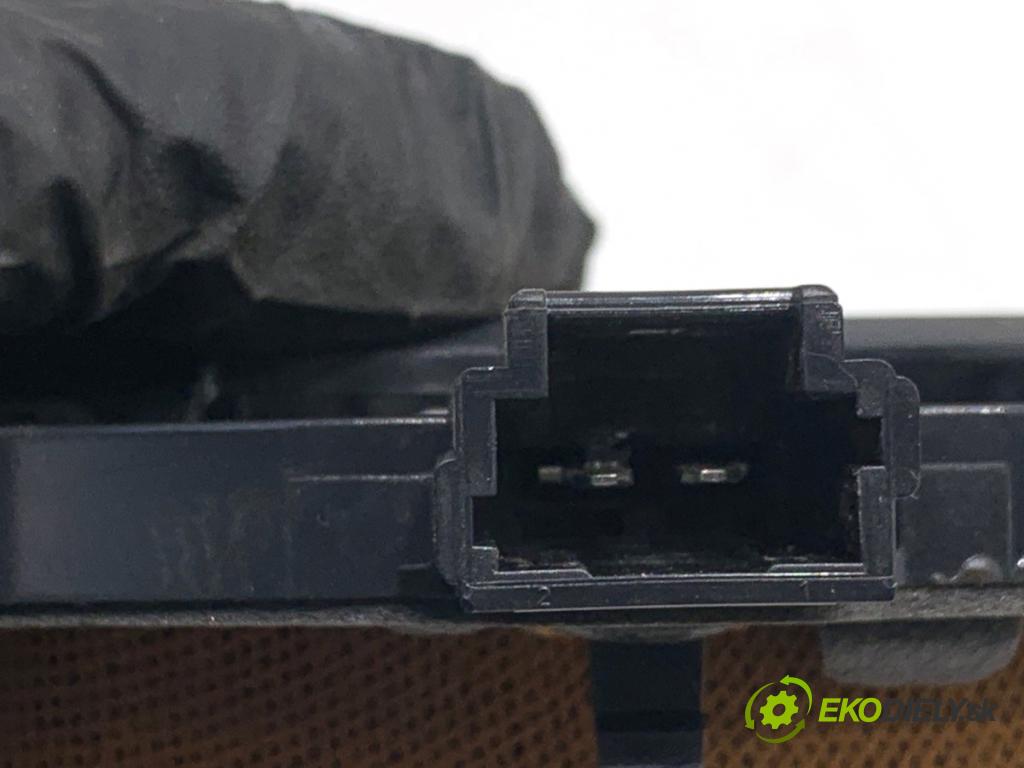 CITROEN DS5 liftback 2012 120 kW 2.0 HDi 165 1997 reproduktory 9665231880