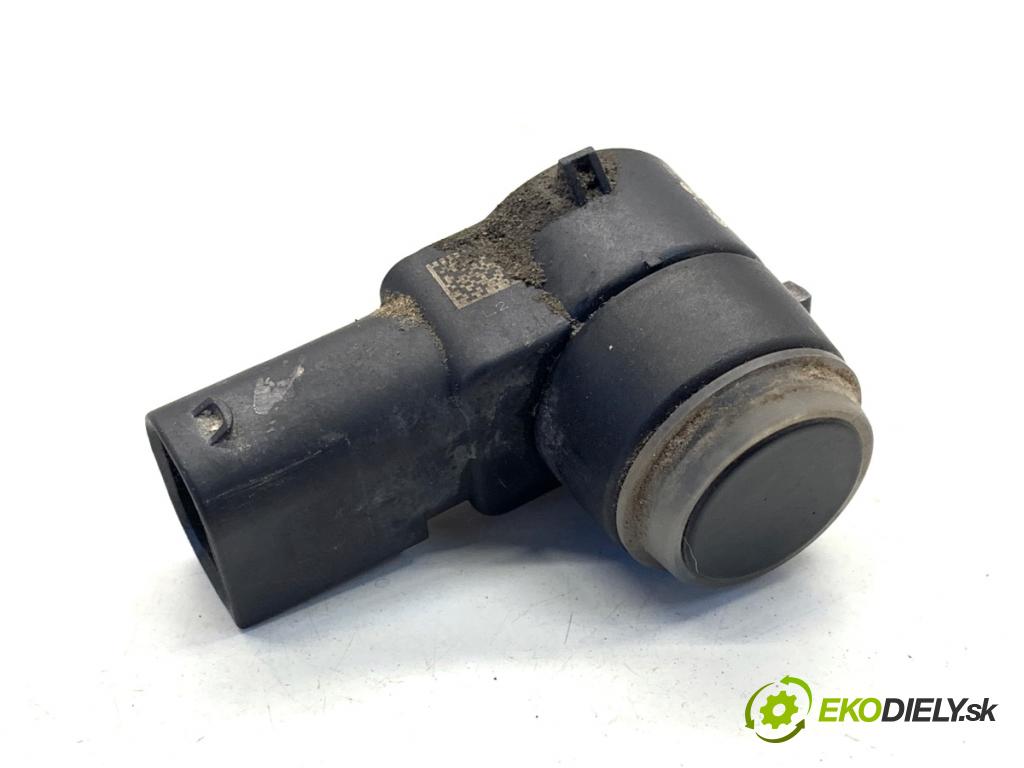 CITROEN DS5 liftback 2012 120 kW 2.0 HDi 165 1997 snímač PDC 0263003893