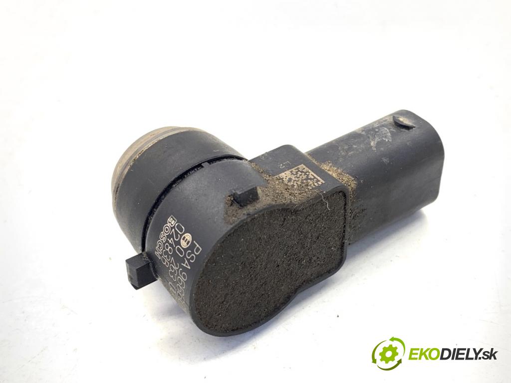 CITROEN DS5 liftback 2012 120 kW 2.0 HDi 165 1997 snímač PDC 0263003893