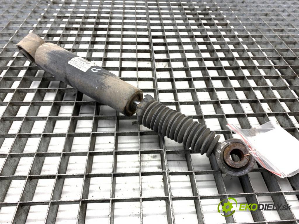 CITROEN DS5 liftback 2012 120 kW 2.0 HDi 165 1997 Tlmič pravy zad