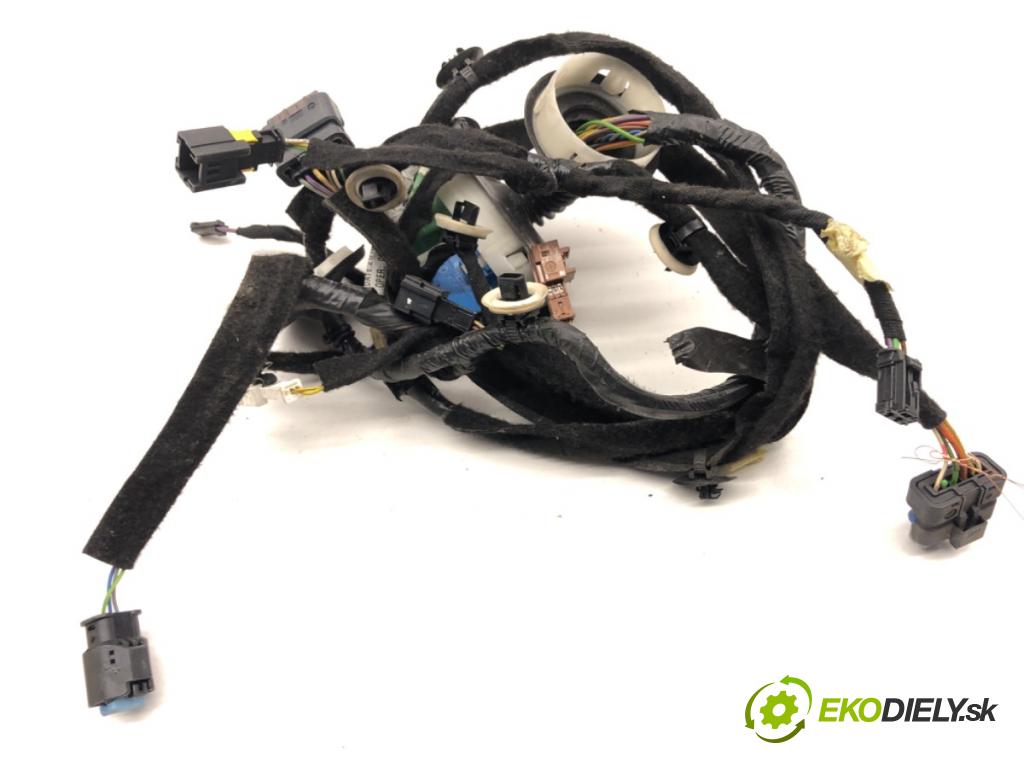 CITROEN DS5 liftback 2012 120 kW 2.0 HDi 165 1997 Káblovačka Dvere predný pravy 9677954080