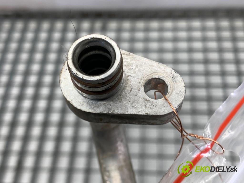 CITROEN DS5 liftback 2012 120 kW 2.0 HDi 165 1997 rúrka klimatizace 9684311080 (Trubka klimatizace)