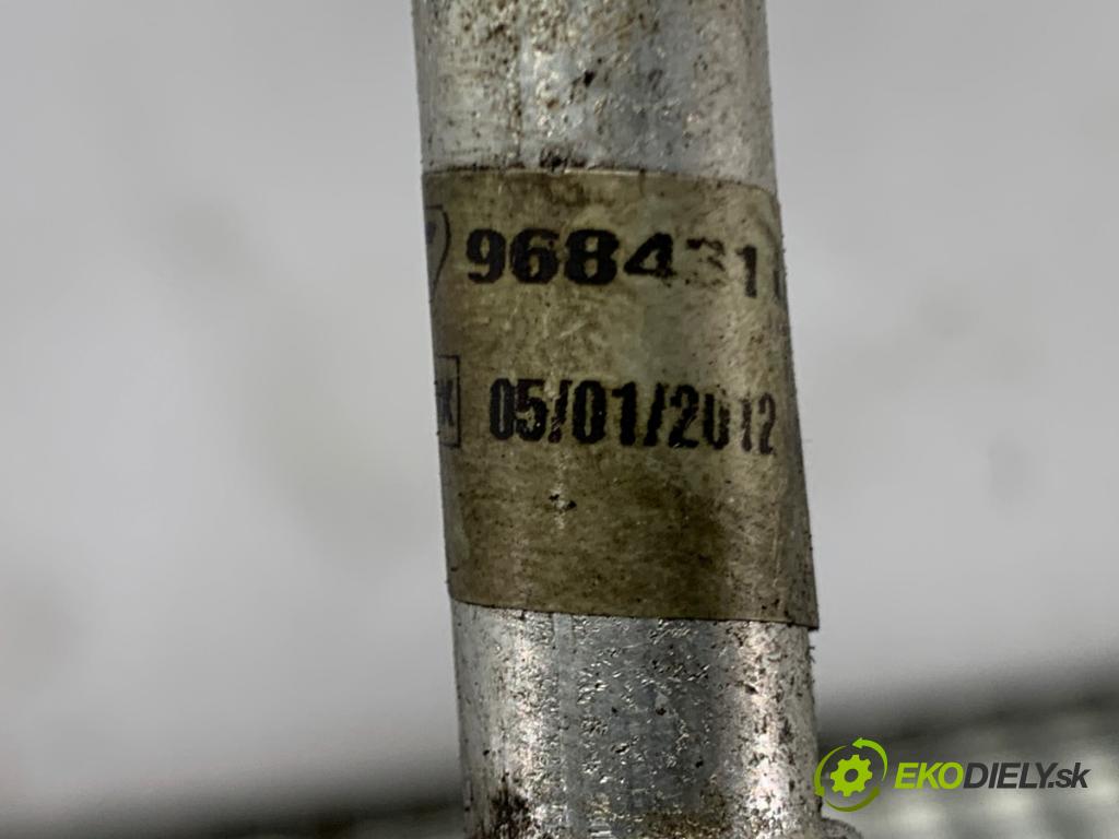 CITROEN DS5 liftback 2012 120 kW 2.0 HDi 165 1997 rúrka klimatizace 9684311080 (Trubka klimatizace)