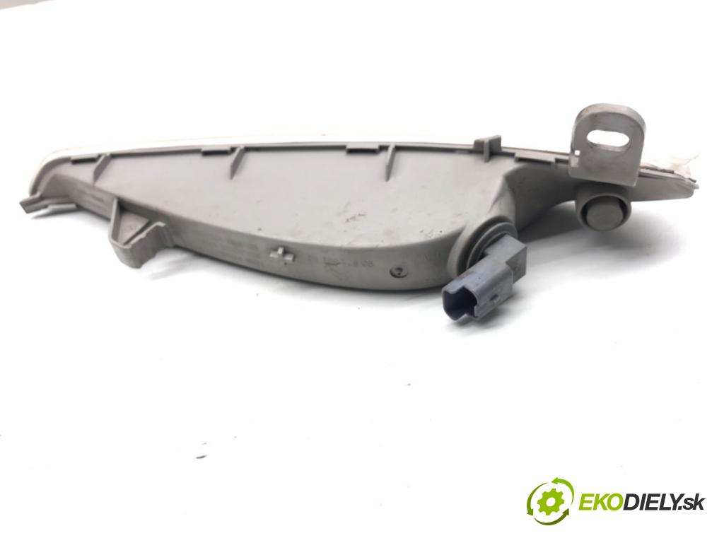 CITROEN DS5 liftback 2012 120 kW 2.0 HDi 165 1997 směrovka levý přední část 9687188780 (Klika dveří ostatní)