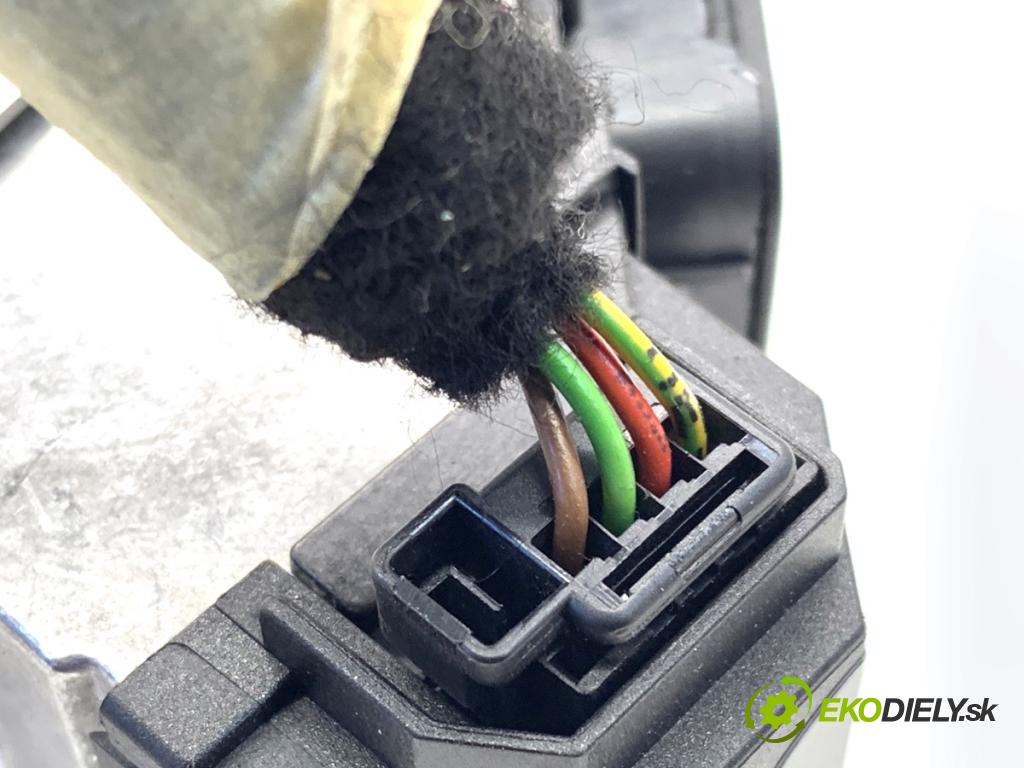 CITROEN DS5 liftback 2012 120 kW 2.0 HDi 165 1997 KAMERA okna PŘEDNÍ 9678741480