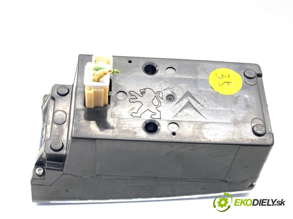 CITROEN DS5 liftback 2012 120 kW 2.0 HDi 165 1997 Displej 9674252180 (Prístrojová doska)