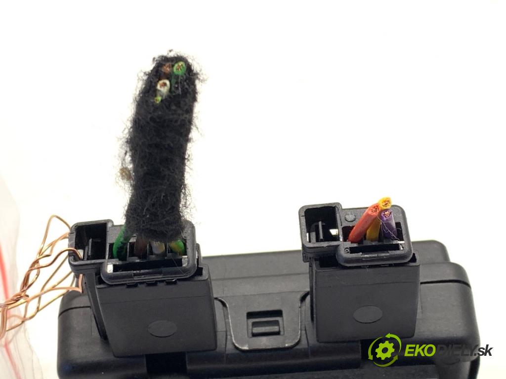 CITROEN DS5 liftback 2012 120 kW 2.0 HDi 165 1997 modul řídící jednotka 9678742680 (Řídící jednotka ostatní)