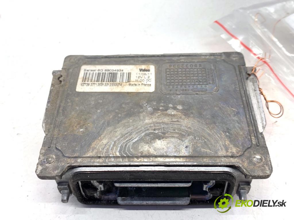 CITROEN DS5 liftback 2012 120 kW 2.0 HDi 165 1997 měnič XENON 89034934 (Řídící jednotka xenonu)