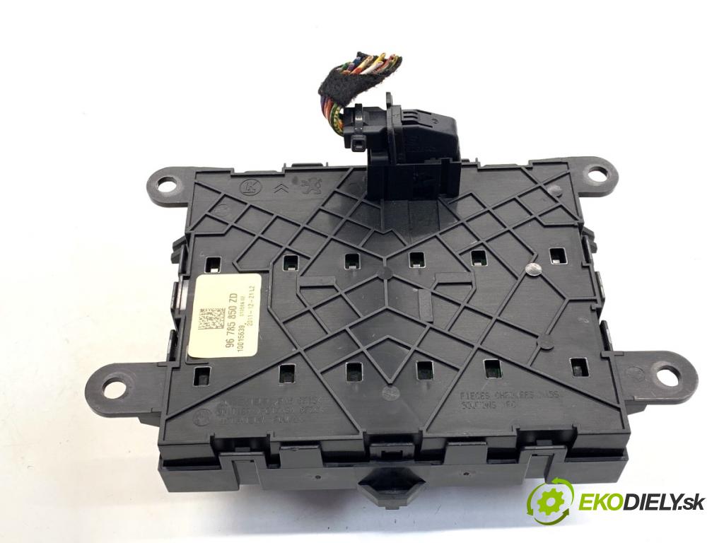 CITROEN DS5 liftback 2012 120 kW 2.0 HDi 165 1997 Panel oken PANORAMY střešního okna rolety 96785850ZD