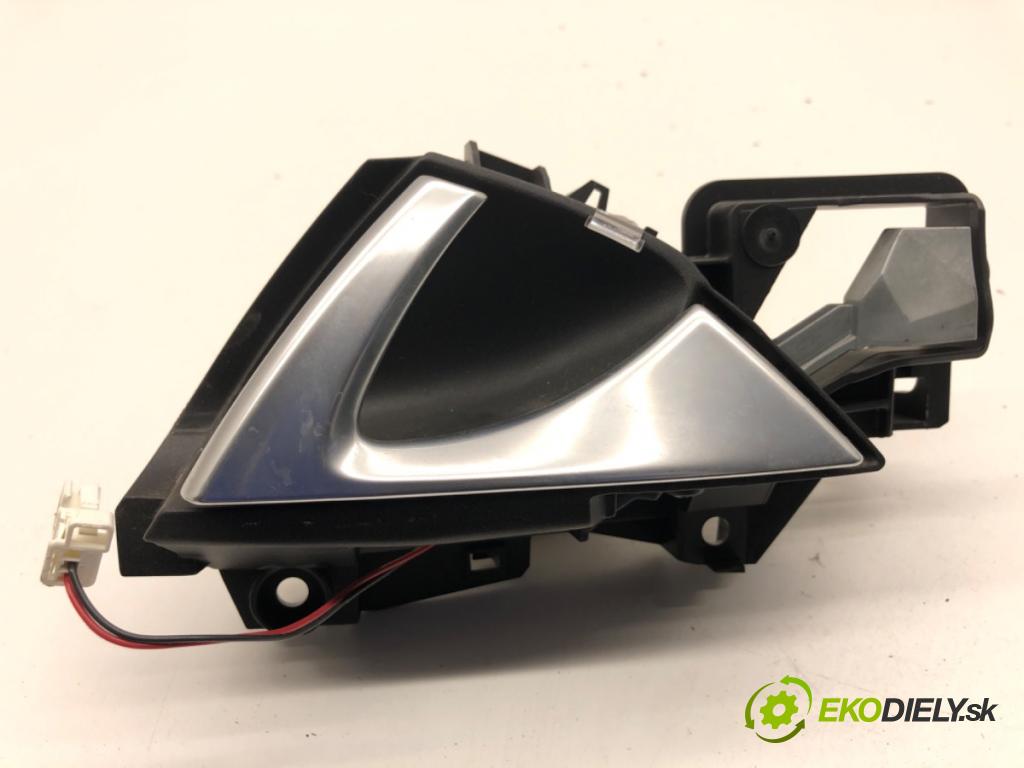 CITROEN DS5 liftback 2012 120 kW 2.0 HDi 165 1997 klika vnitřní pravý přední část 9688506377