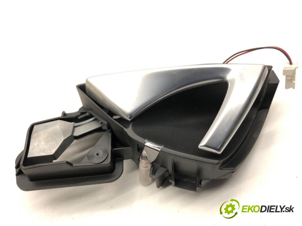 CITROEN DS5 liftback 2012 120 kW 2.0 HDi 165 1997 klika vnitřní pravý přední část 9688506377