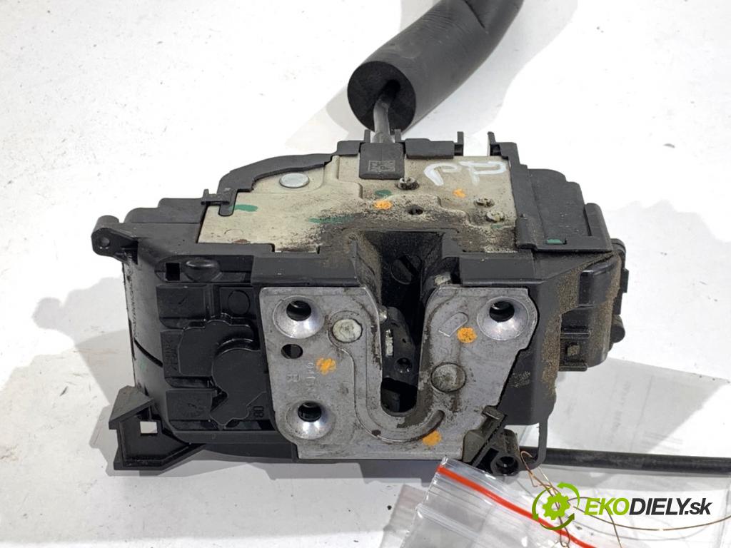 RENAULT MEGANE III liftback 2015 70 kW 1.5 dCi (BZ1G, BZ1W, BZ0R) 1461 zámok dveře pravý přední část 805020001R