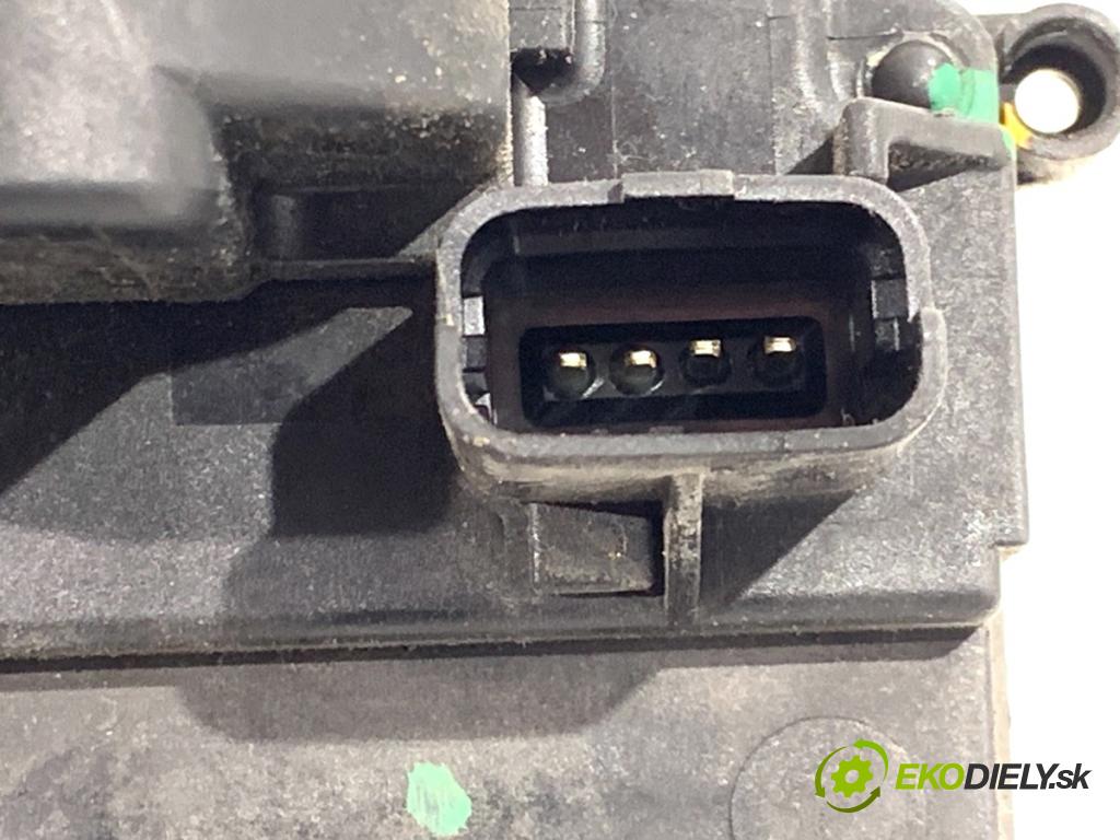 RENAULT MEGANE III liftback 2015 70 kW 1.5 dCi (BZ1G, BZ1W, BZ0R) 1461 zámok dveře pravý přední část 805020001R