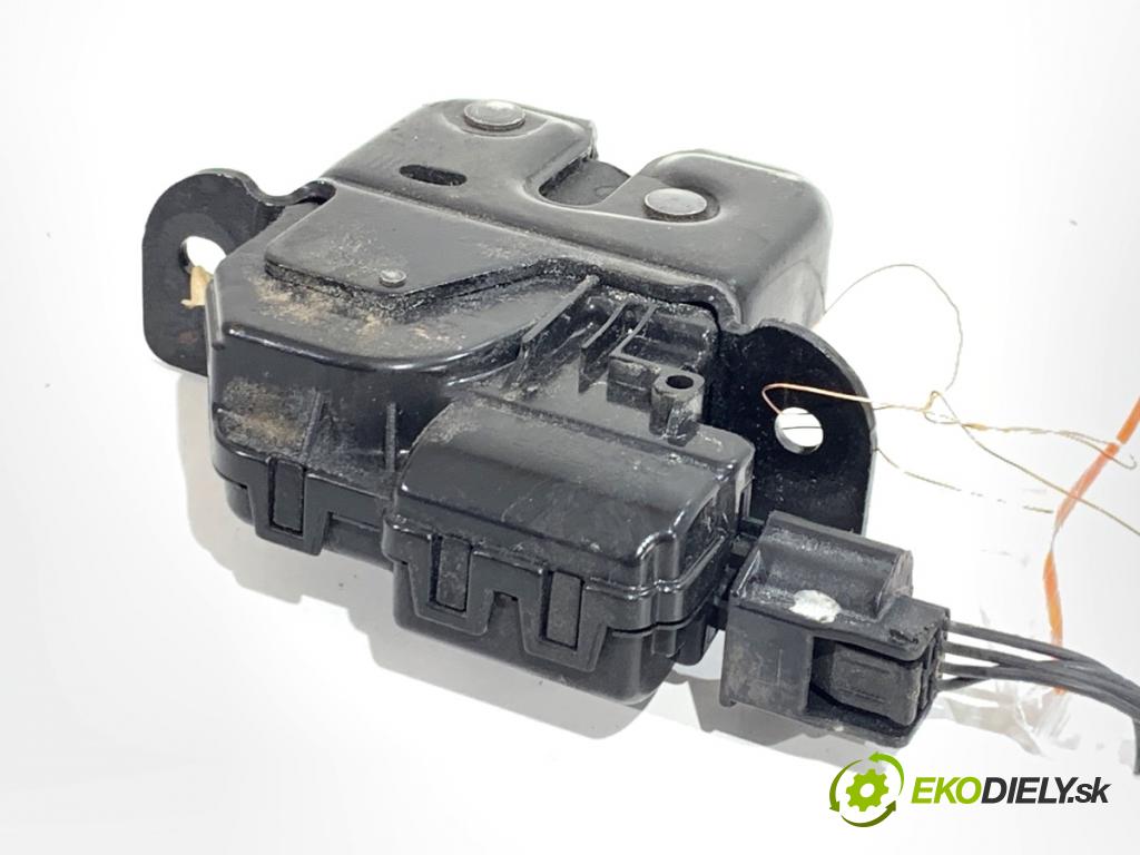 RENAULT MEGANE III liftback 2015 70 kW 1.5 dCi (BZ1G, BZ1W, BZ0R) 1461 zámok dveří zadní část 846307169R