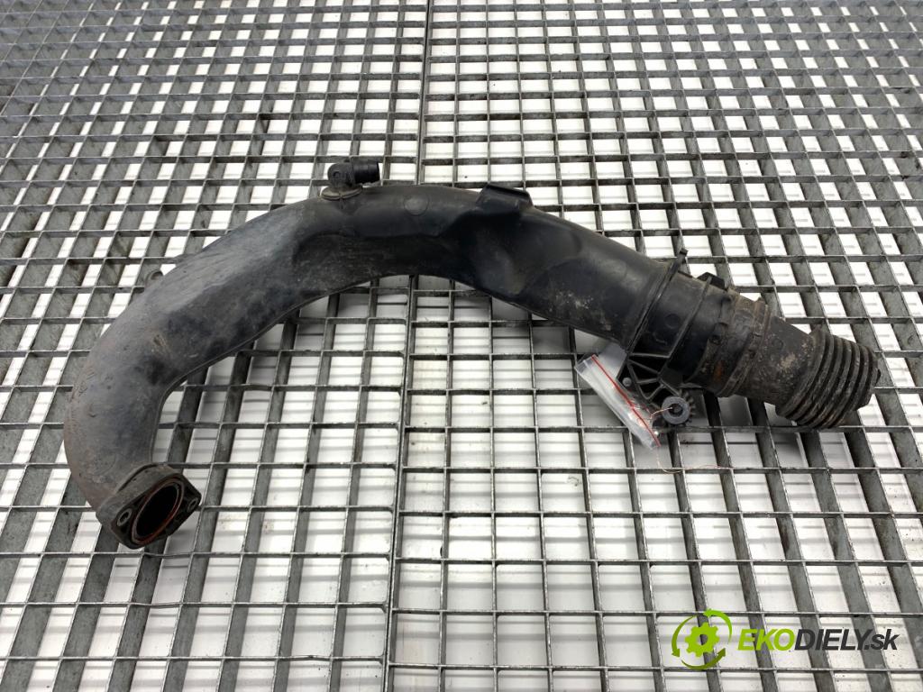 RENAULT MEGANE III liftback 2015 70 kW 1.5 dCi (BZ1G, BZ1W, BZ0R) 1461 Rúra vzduchu 8200645723